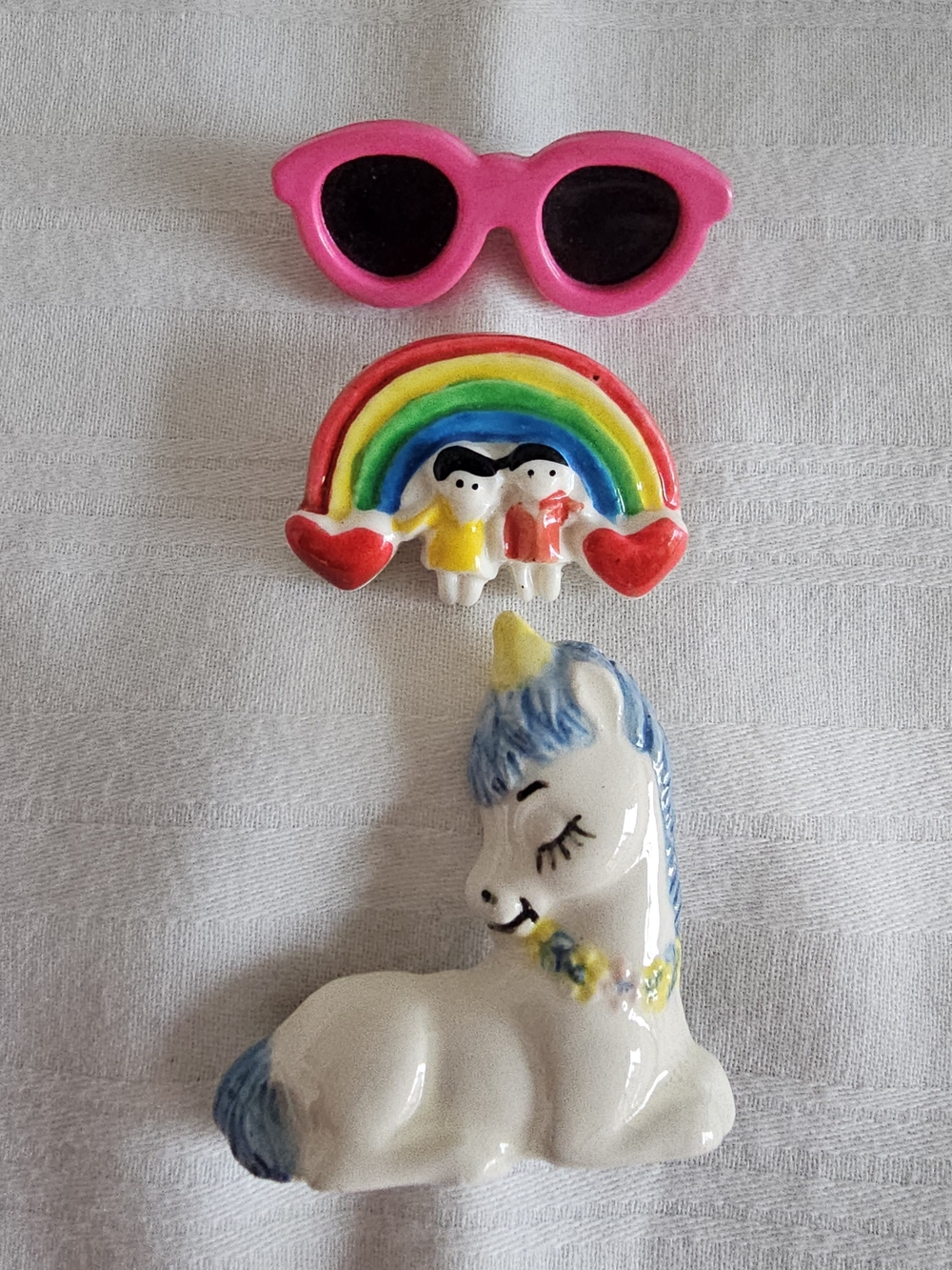 Brooch pin set - Unicorn, Rainbow heart & Pink Sunglasses - Multicolor